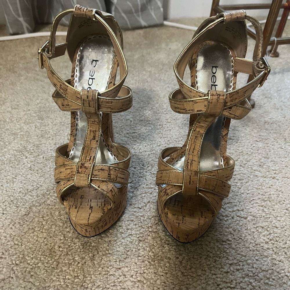Bebe platform cork shoe